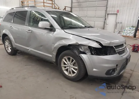 2015 Dodge Journey Sxt z USA, uszkodzony, nr VIN 3C4PDCBG8FT560908